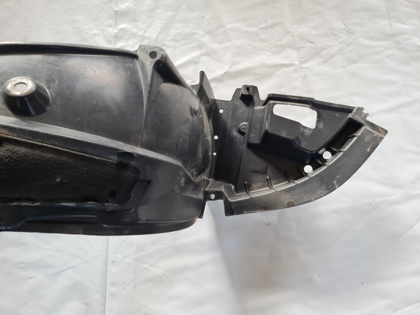 Priekšējais labais paspārns priekš TOYOTA AVENSIS 2007 UNIVERSAL 5 Priekšējais labais paspārns priekš TOYOTA AVENSIS 2007 UNIVERSAL