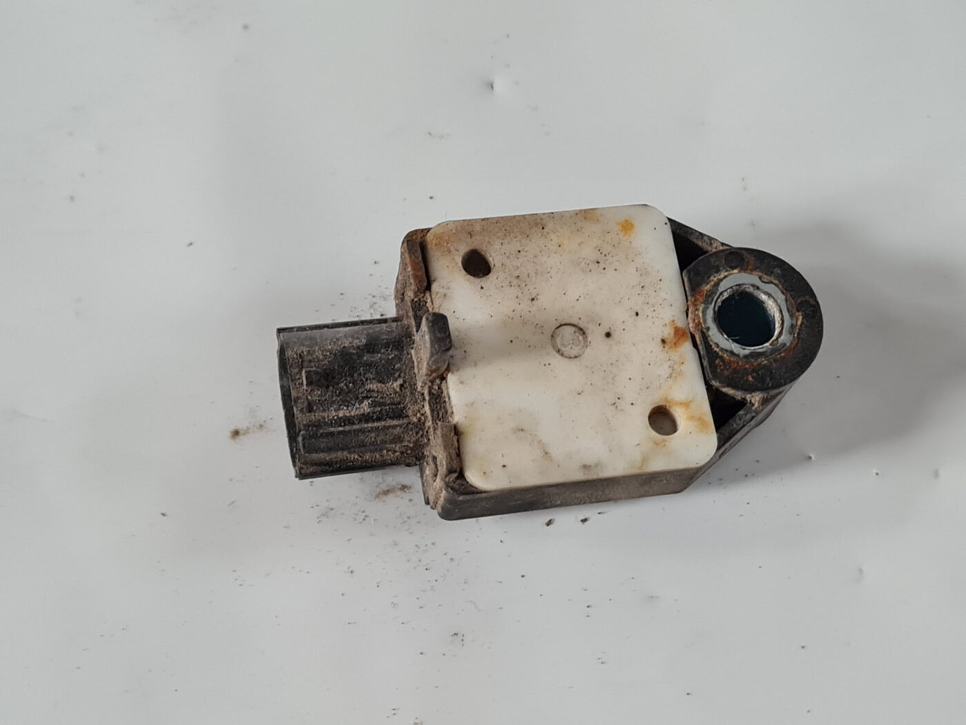 Drošības spilvena trieciensensors priekš TOYOTA AVENSIS 2007 UNIVERSAL