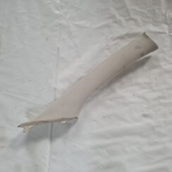 Priekšējas salona statnes apdare priekš TOYOTA AVENSIS 2007 UNIVERSAL