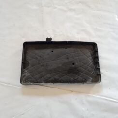 Akumulatora pamatnes kronšteins priekš TOYOTA AVENSIS 2007 UNIVERSAL