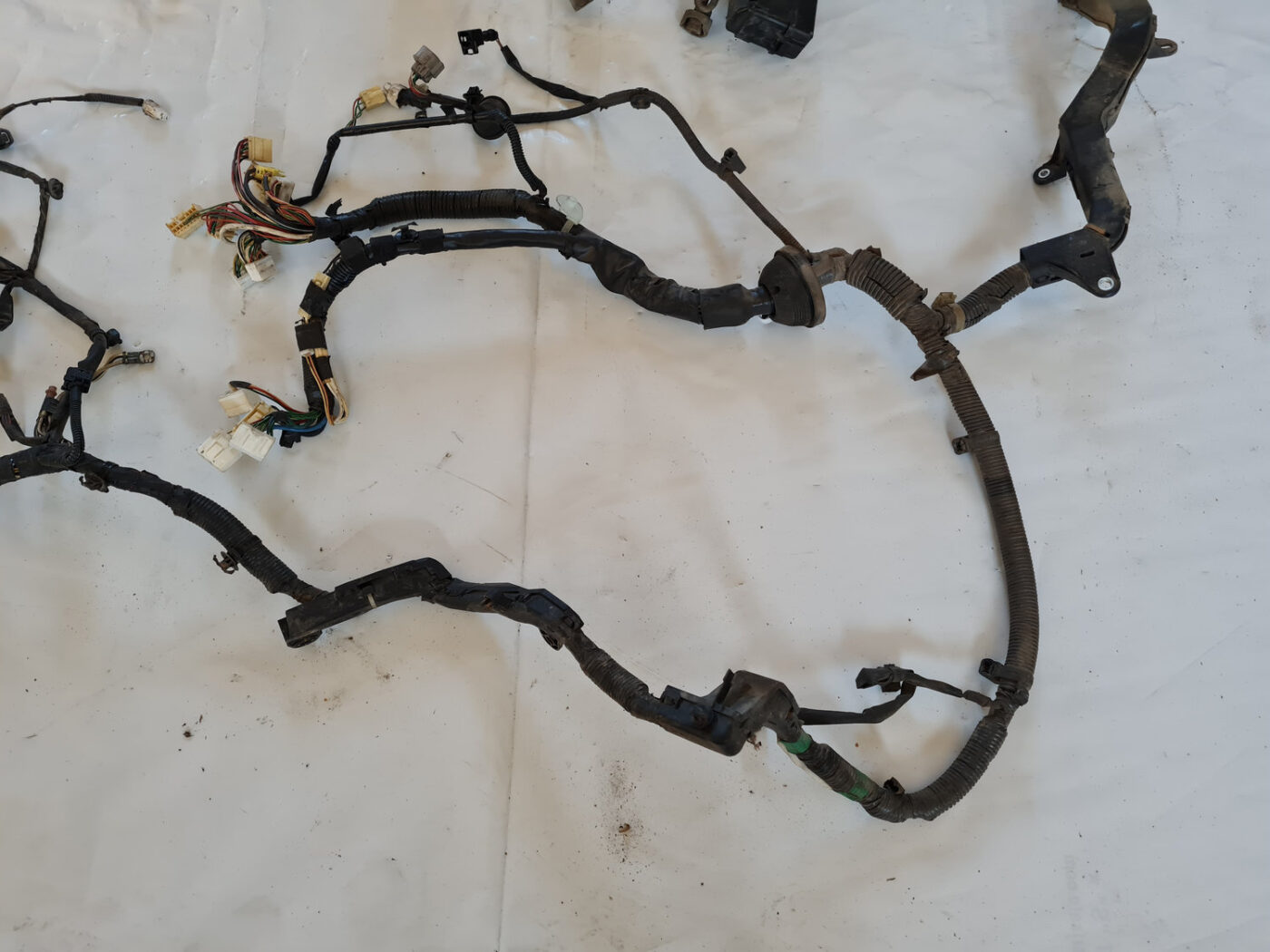 Dzinēja vadi priekš TOYOTA AVENSIS 2007 UNIVERSAL 5 Dzinēja vadi priekš TOYOTA AVENSIS 2007 UNIVERSAL