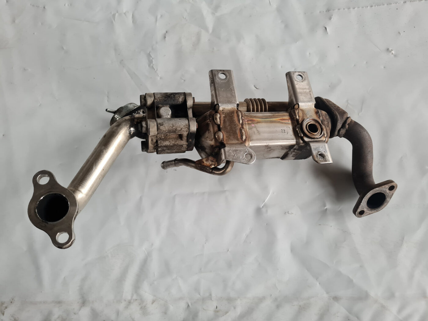 EGR vārsta dzesētājs priekš TOYOTA AVENSIS 2007 UNIVERSAL