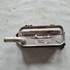 Eļļas radiators priekš TOYOTA AVENSIS 2007 UNIVERSAL