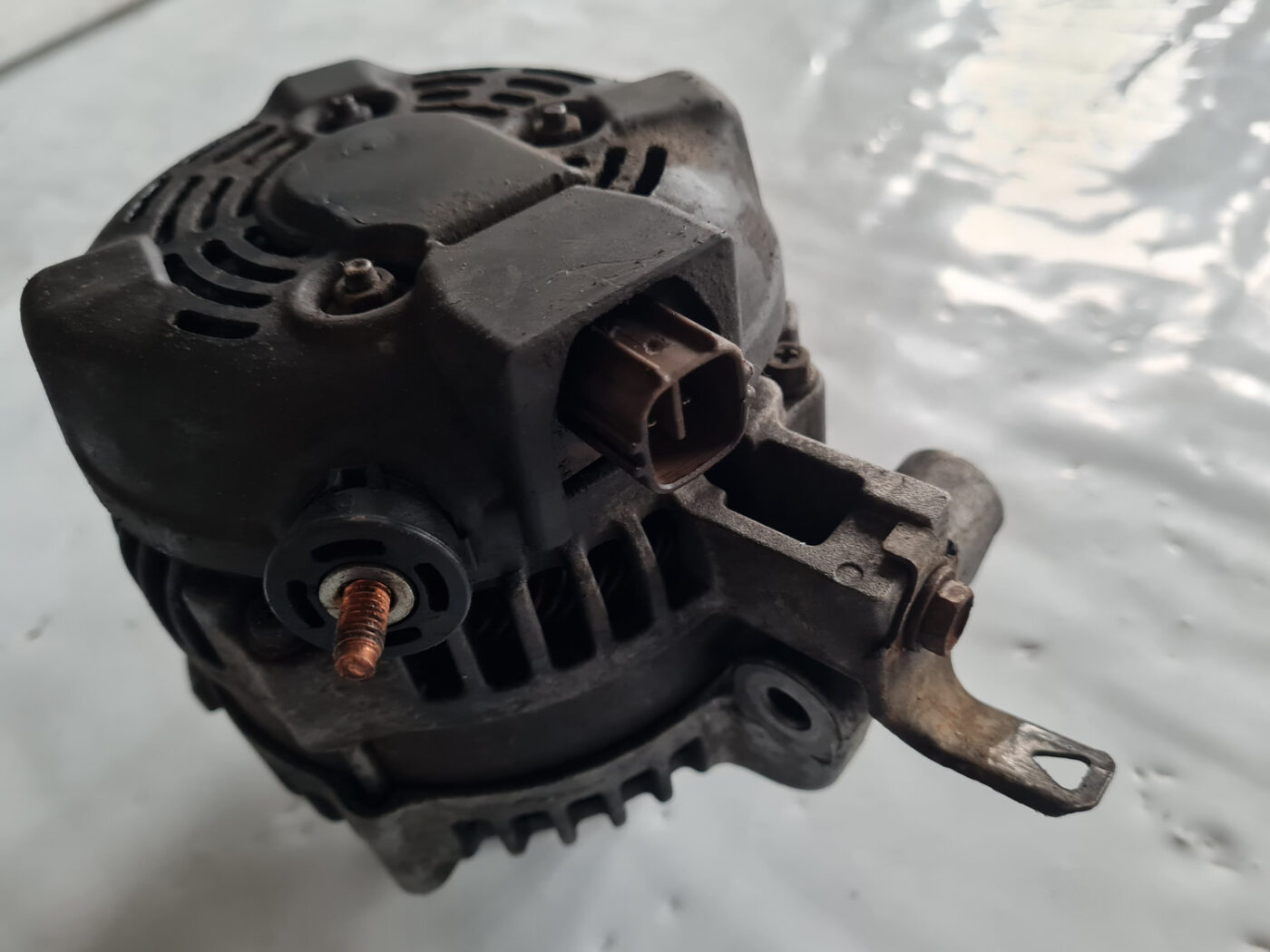 Ģenerators priekš TOYOTA AVENSIS 2007 UNIVERSAL 4 Ģenerators priekš TOYOTA AVENSIS 2007 UNIVERSAL