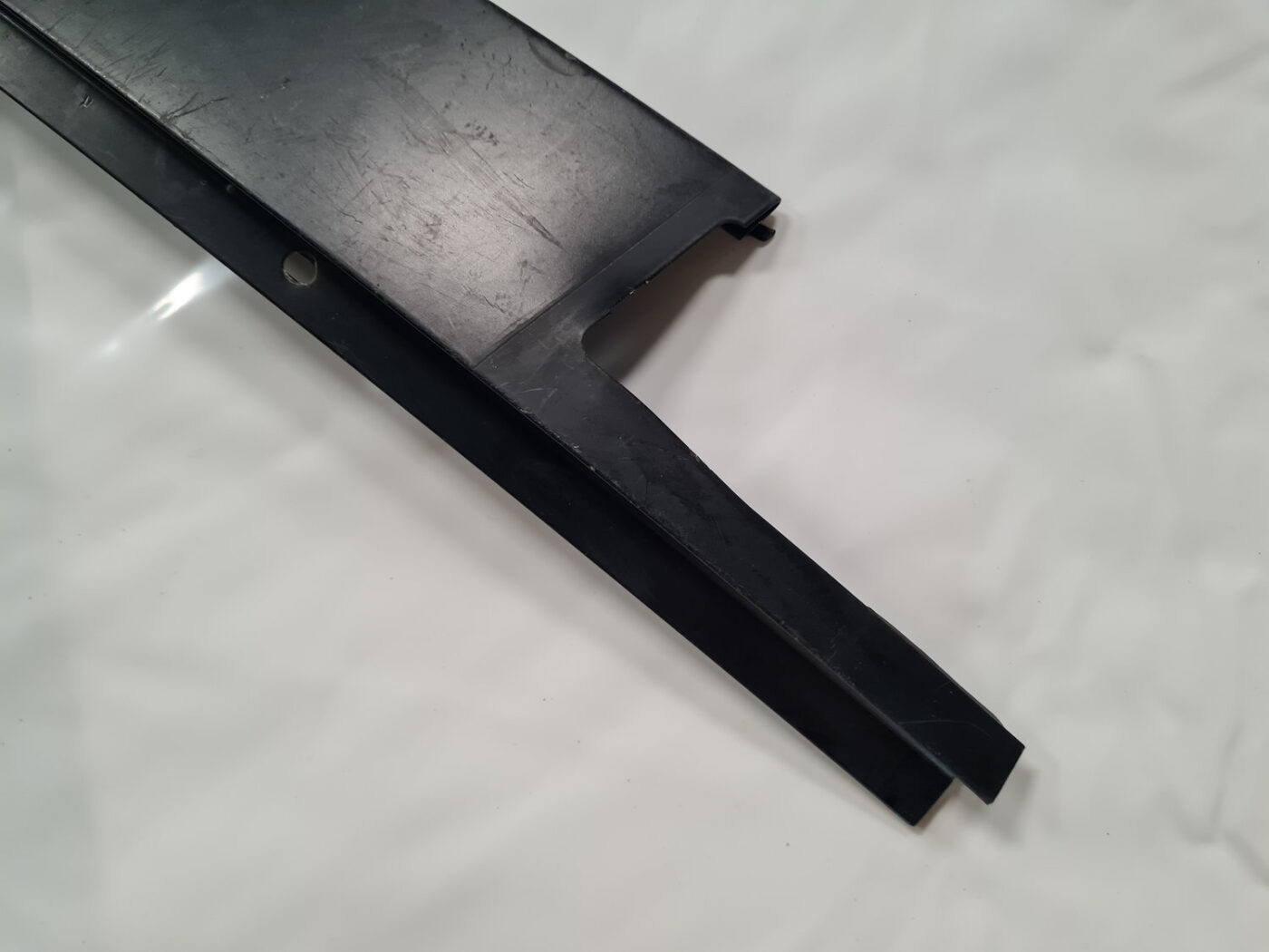 Durvju stikla moldings priekš BMW 520D F11 2011 TOURING 5 Durvju stikla moldings priekš BMW 520D F11 2011 TOURING