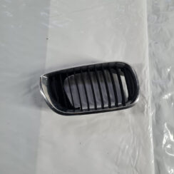 Bufera reste priekš BMW 318D E46 2002 SEDAN