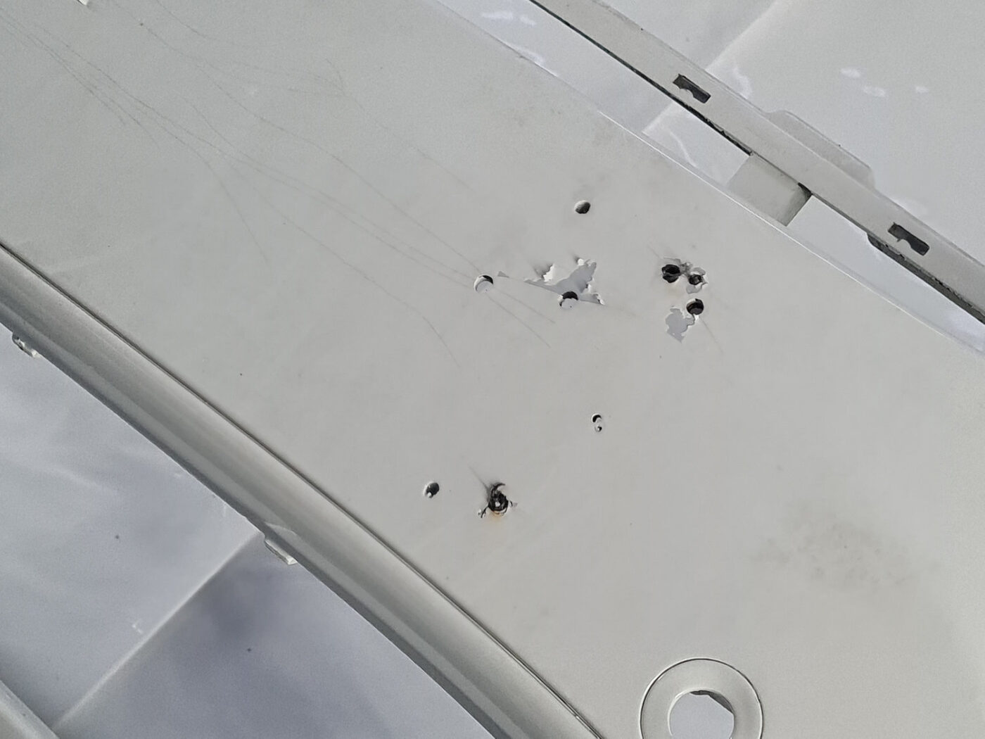 Priekšējais buferis priekš BMW X6 E71 2008-2014 23 Priekšējais buferis priekš BMW X6 E71 2008-2014