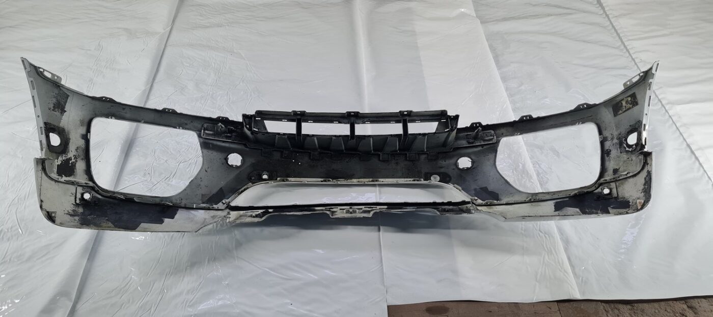 Priekšējais buferis priekš BMW X6 E71 2008-2014 17 Priekšējais buferis priekš BMW X6 E71 2008-2014