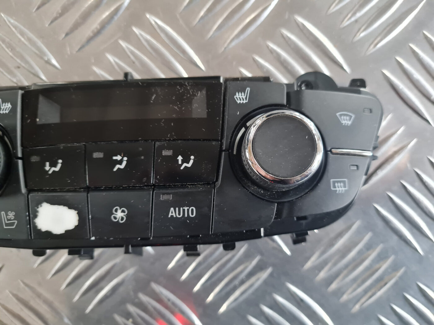 Klimata kontroles bloks priekš OPEL INSIGNIA 2010