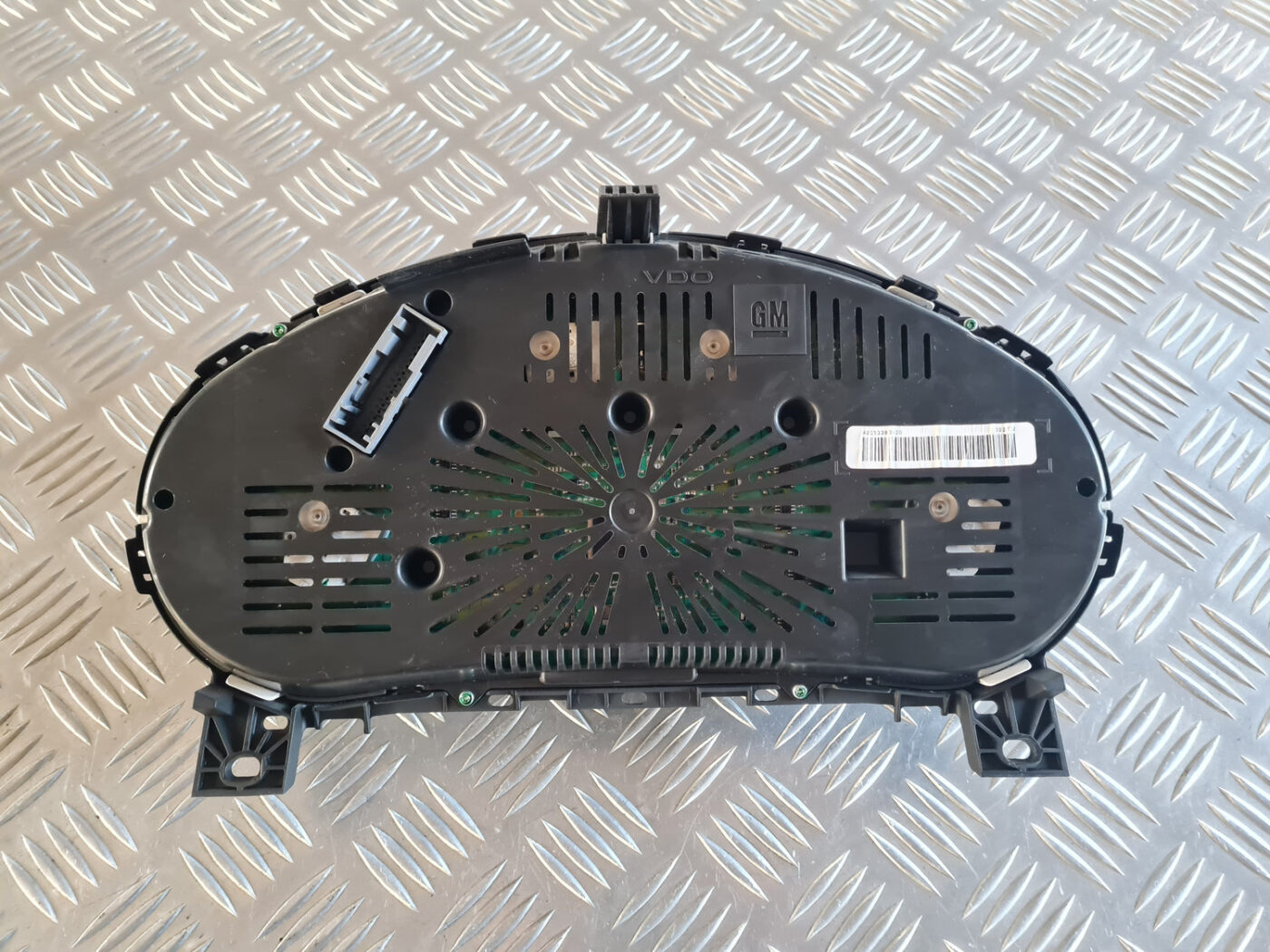 Spidometrs priekš OPEL INSIGNIA 2010 6 Spidometrs priekš OPEL INSIGNIA 2010