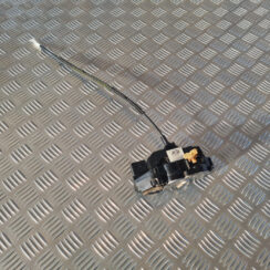 Priekšējo labo durvju slēdzene priekš OPEL INSIGNIA 2010