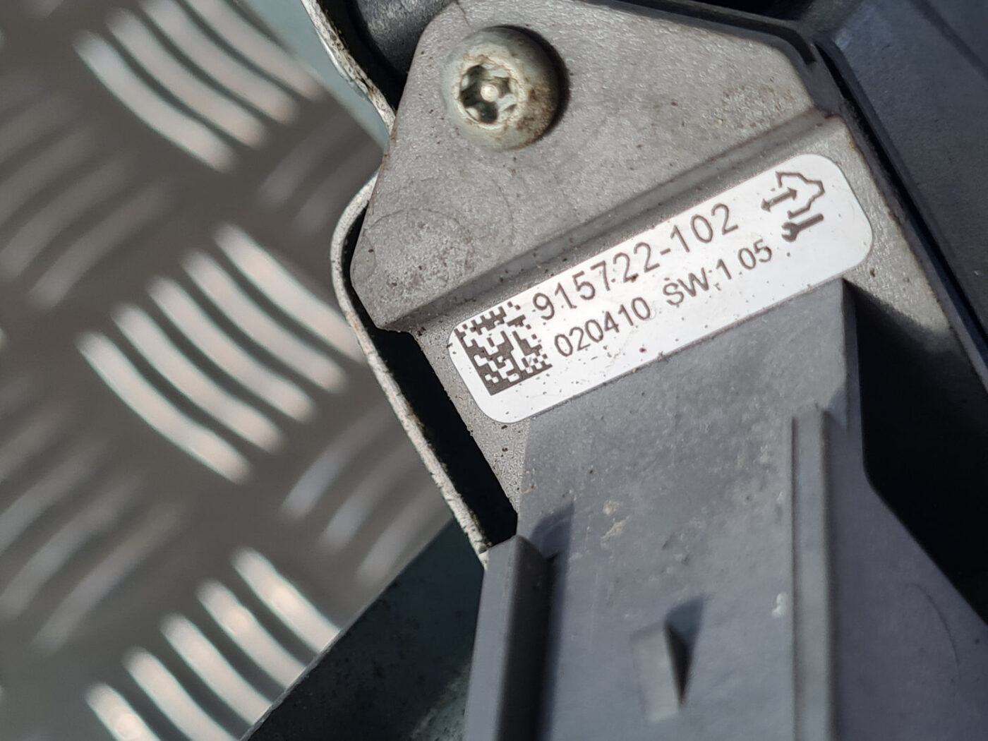 Stikla pacelšanas mehānisms aizmugurējais labais priekš OPEL INSIGNIA 2010