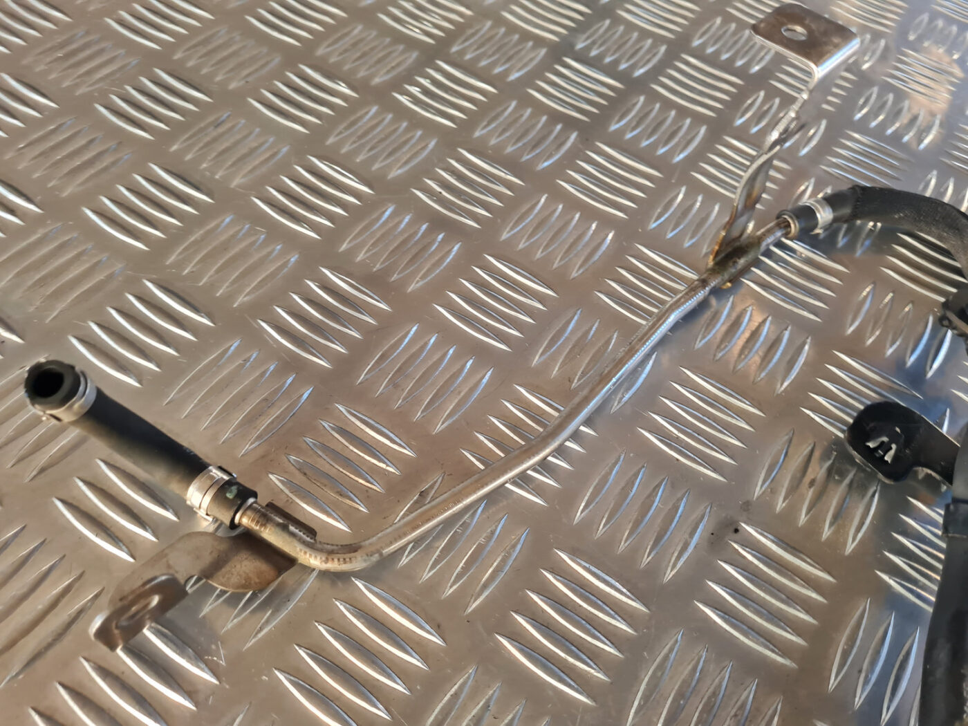 Izplūdes gāzu spiediena sensora caurules priekš OPEL INSIGNIA 2010