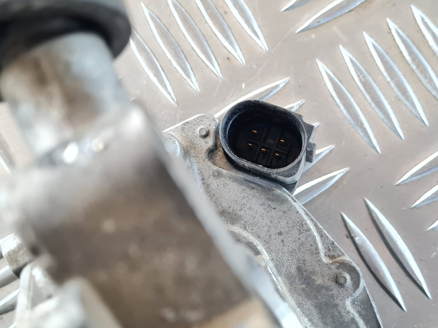 Droseļvārsts priekš OPEL INSIGNIA 2010