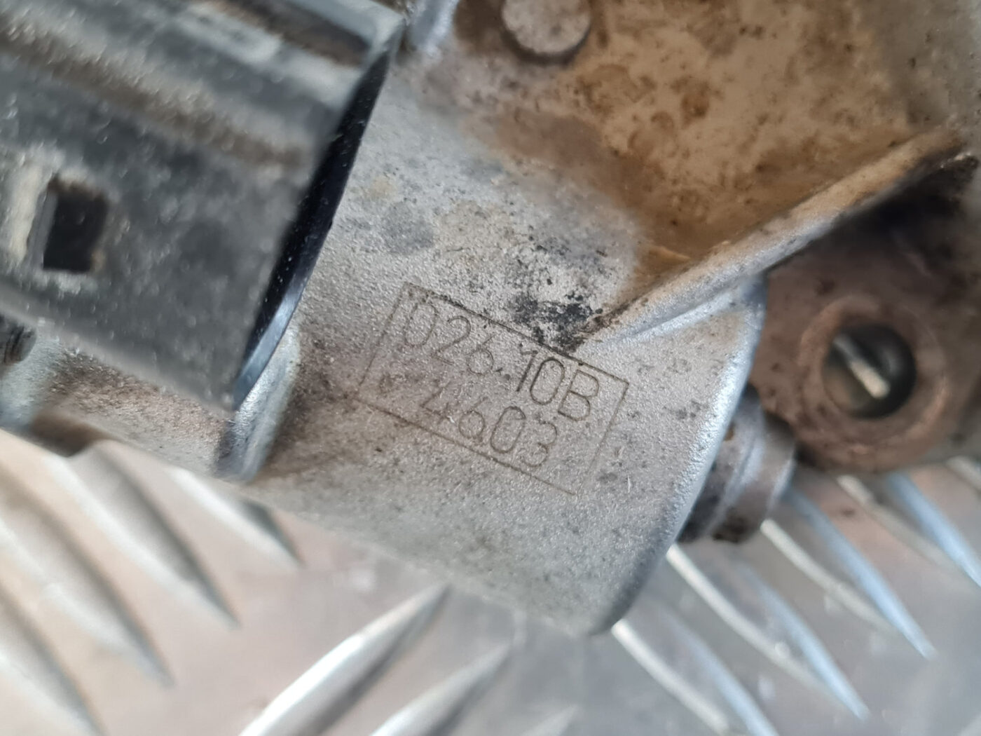 Droseļvārsts priekš OPEL INSIGNIA 2010