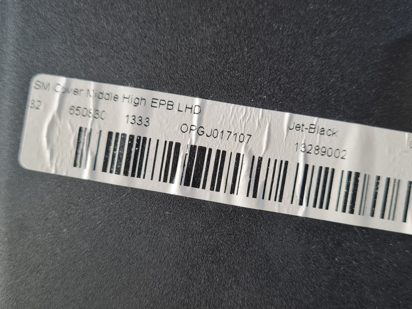 Centrālās konsoles nodalījums priekš OPEL INSIGNIA 2010 3 Centrālās konsoles nodalījums priekš OPEL INSIGNIA 2010