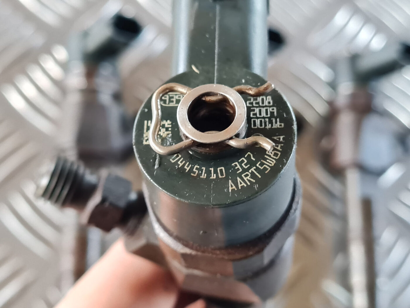 Degvielas smidzinātājs priekš OPEL INSIGNIA 2010