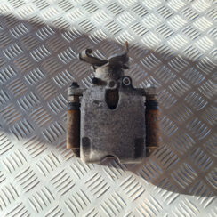 Aizmugurējais kreisais suports priekš OPEL INSIGNIA 2010