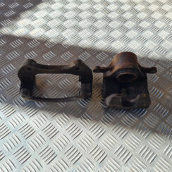 Priekšējais labais suports priekš OPEL INSIGNIA 2010