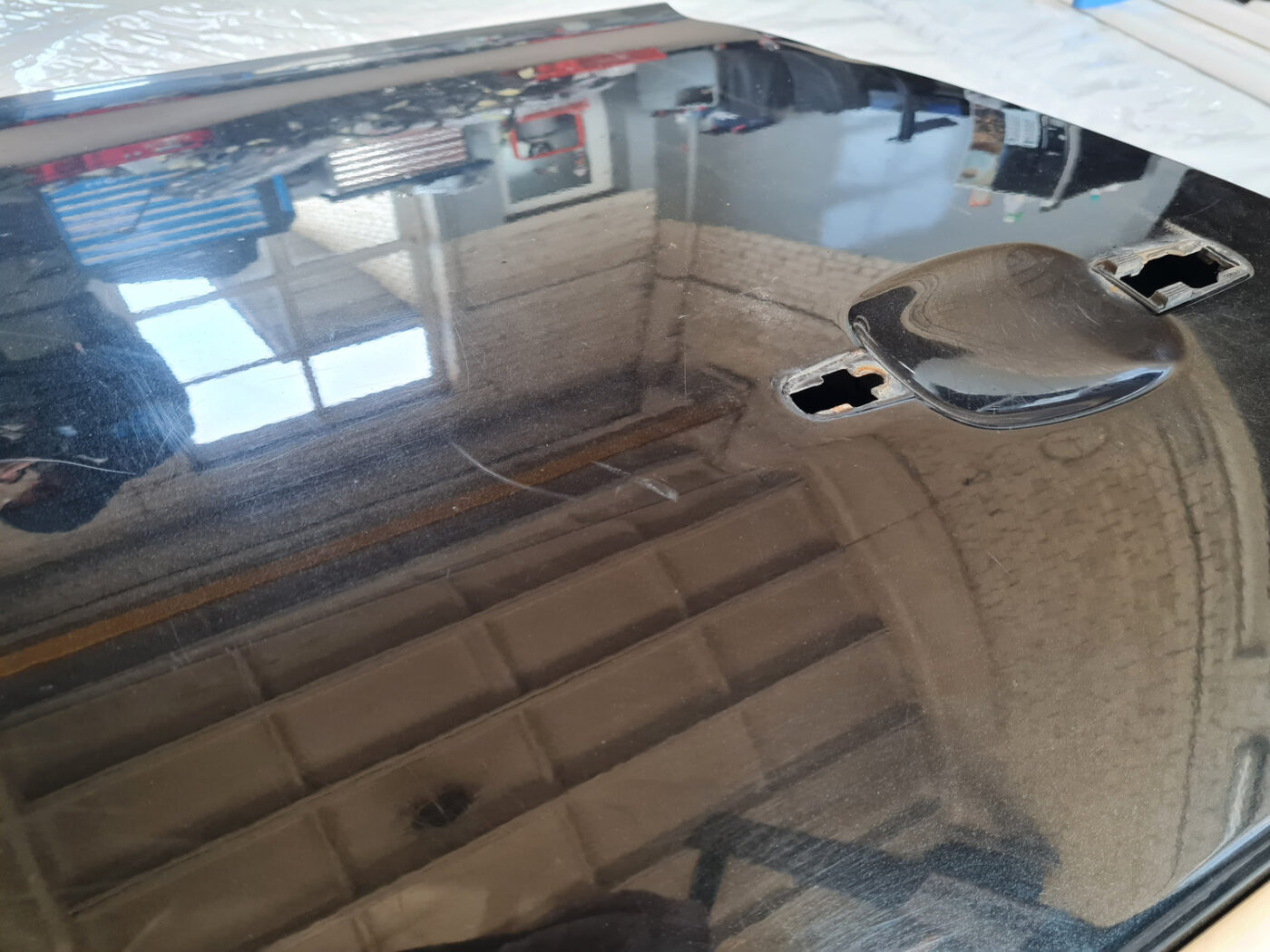 Priekšējās labās durvis priekš OPEL INSIGNIA 2010 9 Priekšējās labās durvis priekš OPEL INSIGNIA 2010