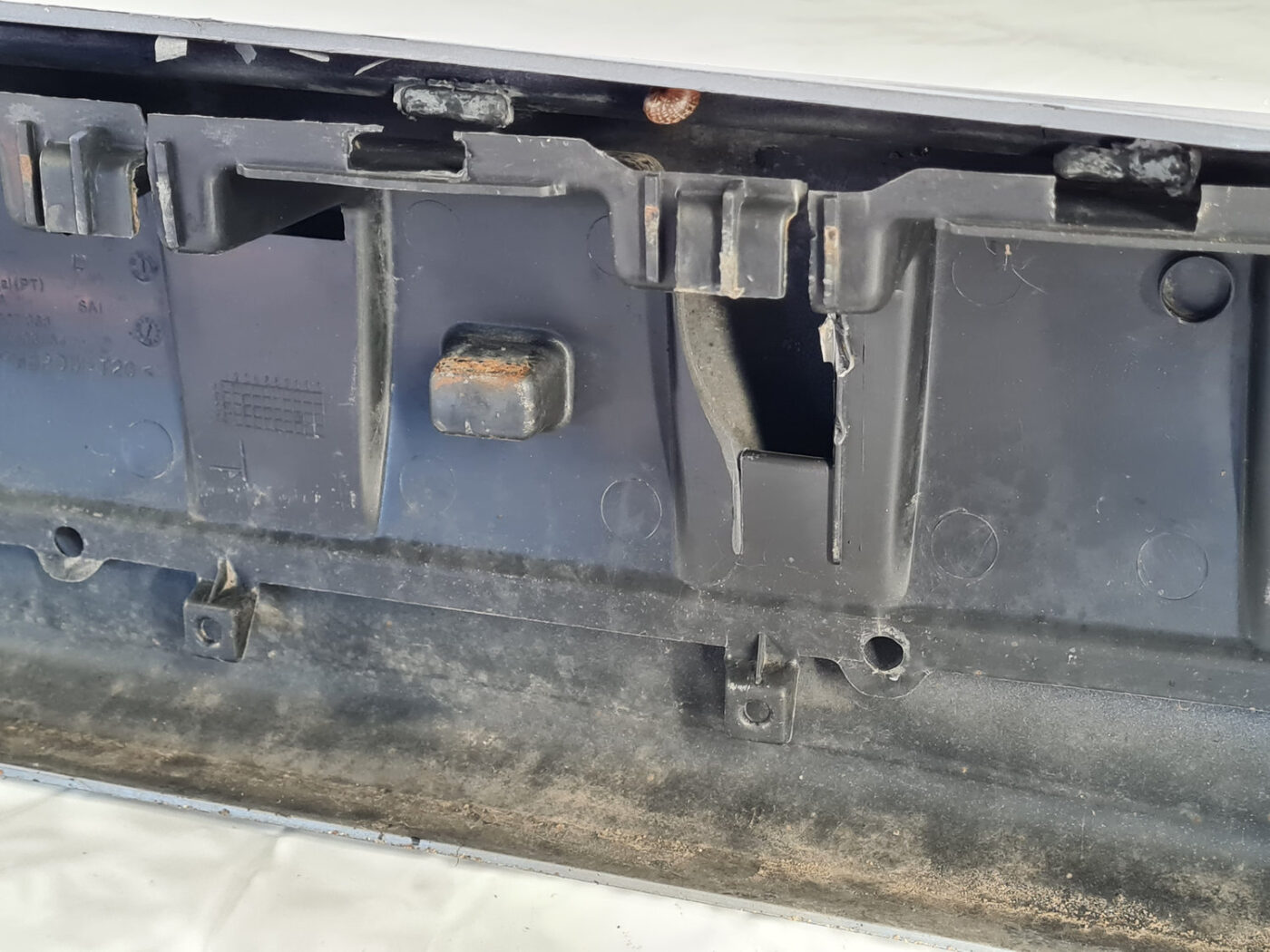 Aizmugures buferis priekš VW SHARAN 2001-2008 12 Aizmugures buferis priekš VW SHARAN 2001-2008