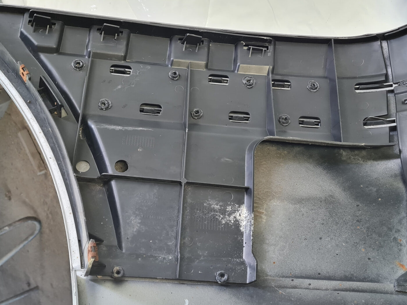 Aizmugures buferis priekš VW SHARAN 2001-2008 7 Aizmugures buferis priekš VW SHARAN 2001-2008