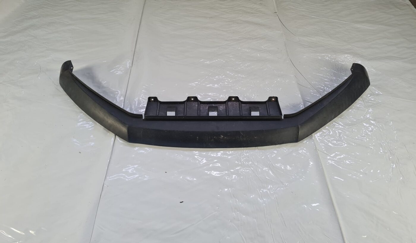 Bufera spoileris priekš VW Tiguan 2007-2016 1 Bufera spoileris priekš VW Tiguan 2007-2016