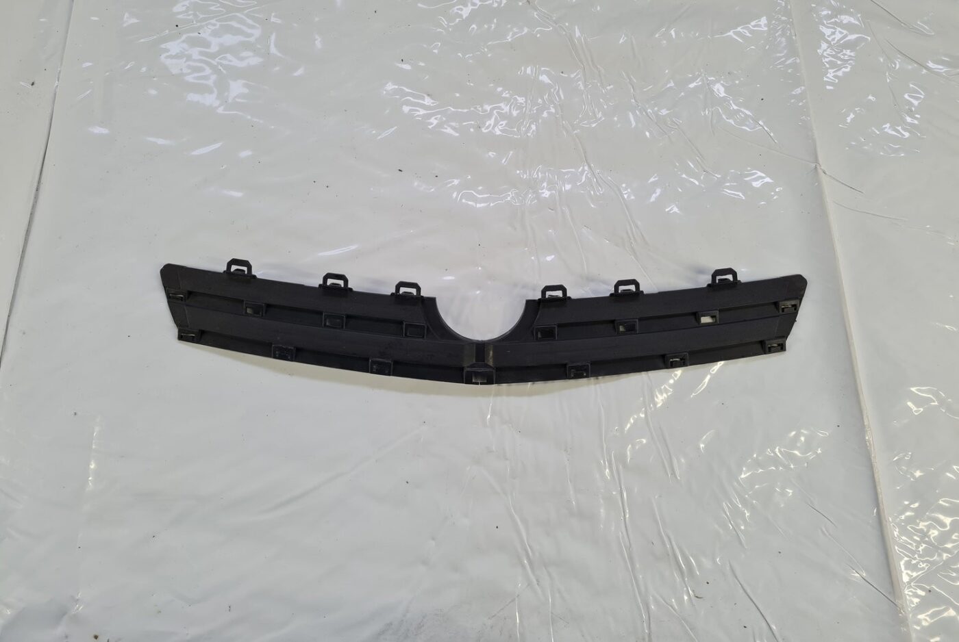 Restes uzlika priekš OPEL INSIGNIA 2010 1 Restes uzlika priekš OPEL INSIGNIA 2010