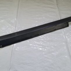 Ārēja sliekšņa laba uzlika priekš BMW 525 E60 2004 BLACK