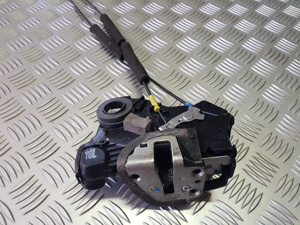 Priekšējo kreiso durvju slēdzene priekš TOYOTA COROLLA VERSO 2009