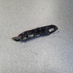 Priekšēja bufera kronšteins priekš HYUNDAI I30 2012