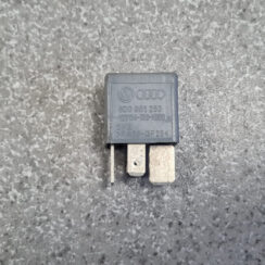 Drošinātāju releja priekš AUDI A6 1998