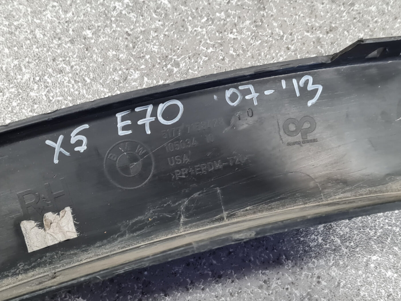 Priekšēja spārna uzlika/moldings priekš BMW X5 E70 2006-2013