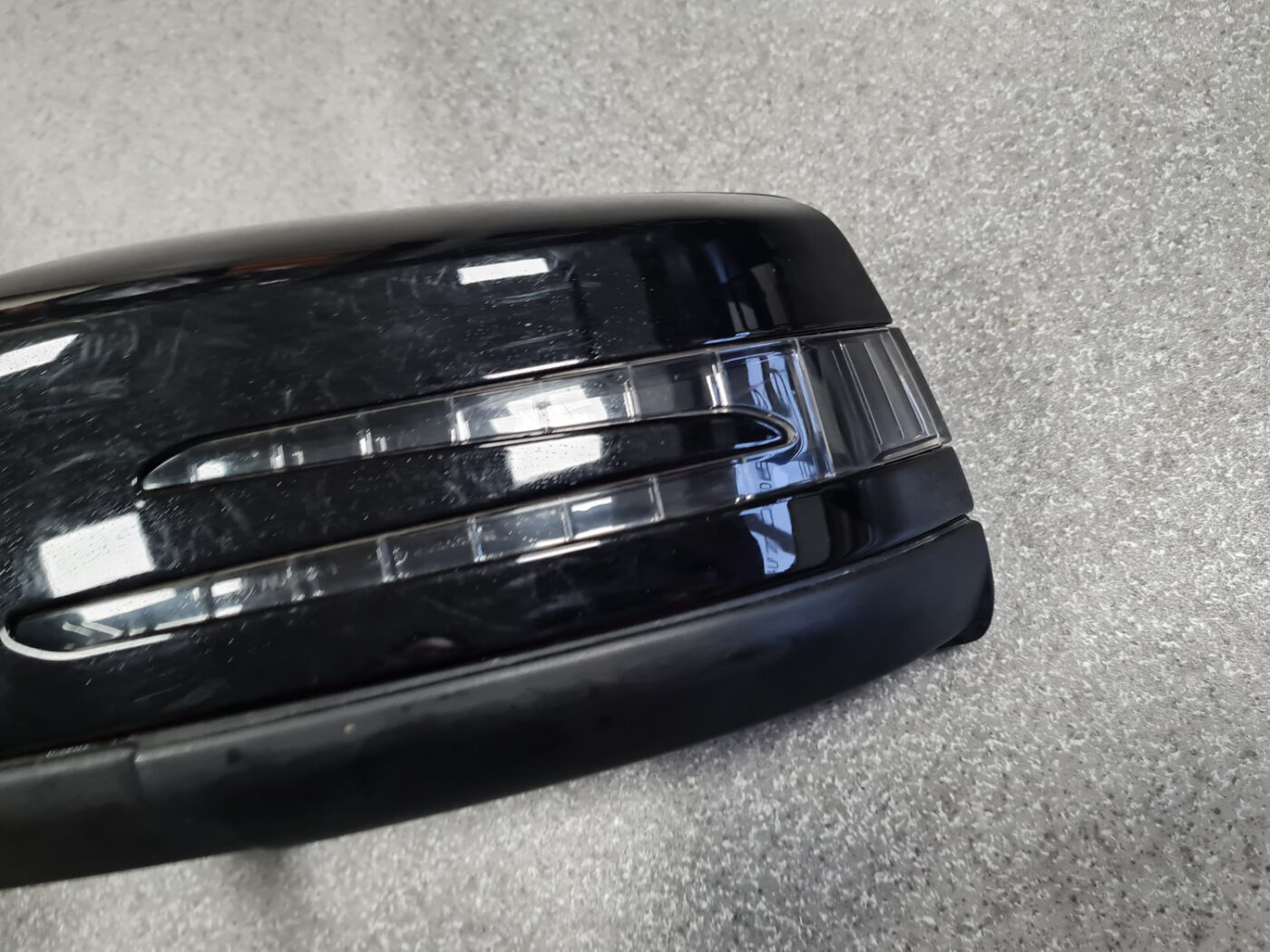 Ārējais spogulis, pa kreisi priekš MERCEDES BENZ E250 W212 2014 10 Ārējais spogulis, pa kreisi priekš MERCEDES BENZ E250 W212 2014