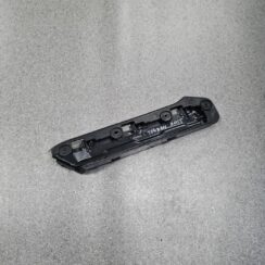 Priekšēja bufera kronšteins priekš VW TOURAN 2005