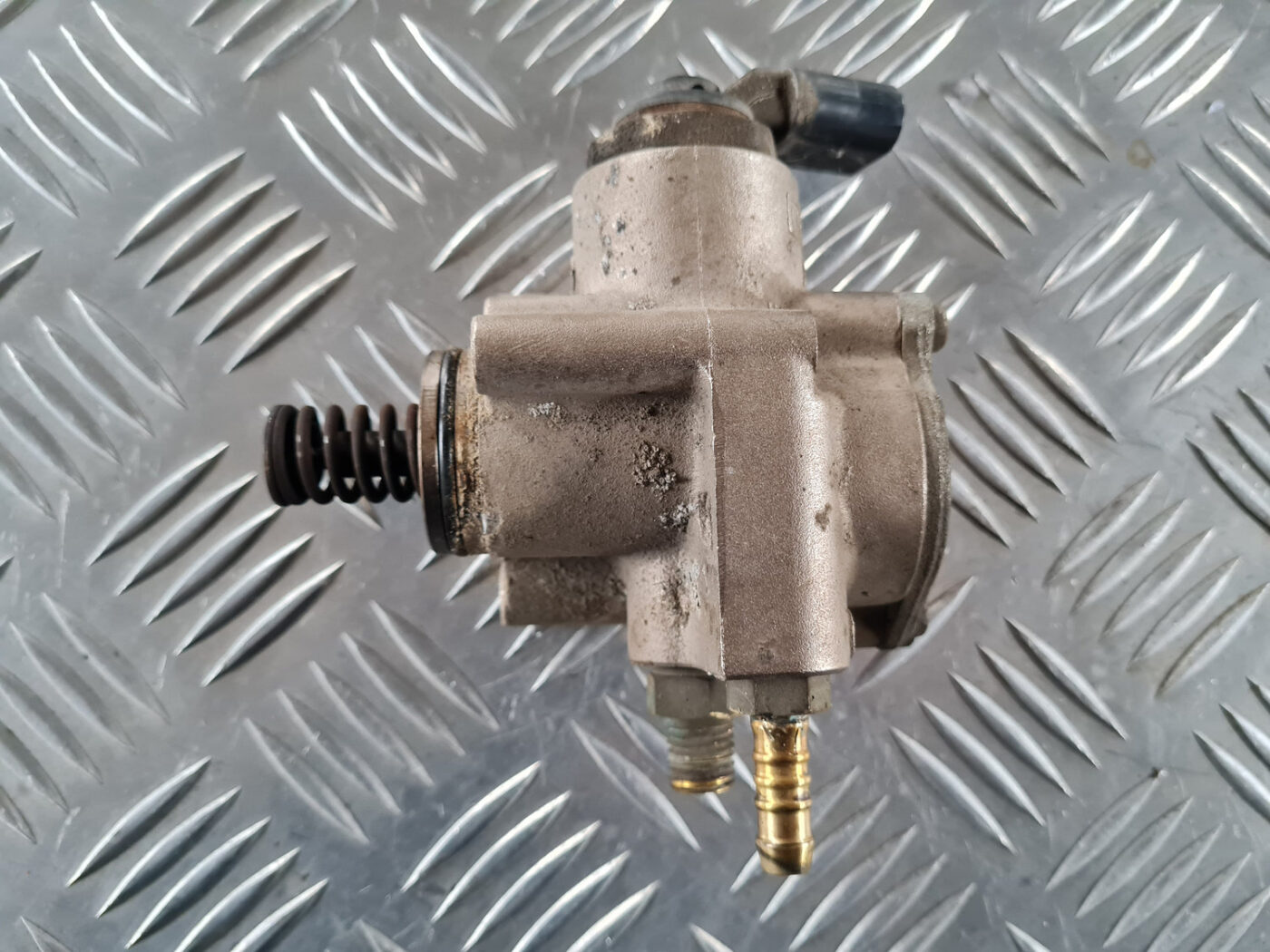 Augstspiediena degvielas sūknis priekš ŠKODA OCTAVIA 2007