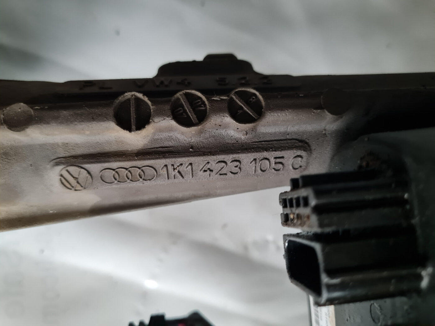 Stūres mehānisms priekš ŠKODA OCTAVIA 2007 8 Stūres mehānisms priekš ŠKODA OCTAVIA 2007