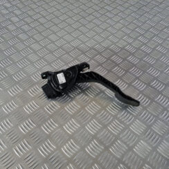 Gāzes pedālis priekš VOLVO XC 60 2009