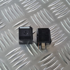 Drošinātāju releja priekš VOLVO XC 60 2009