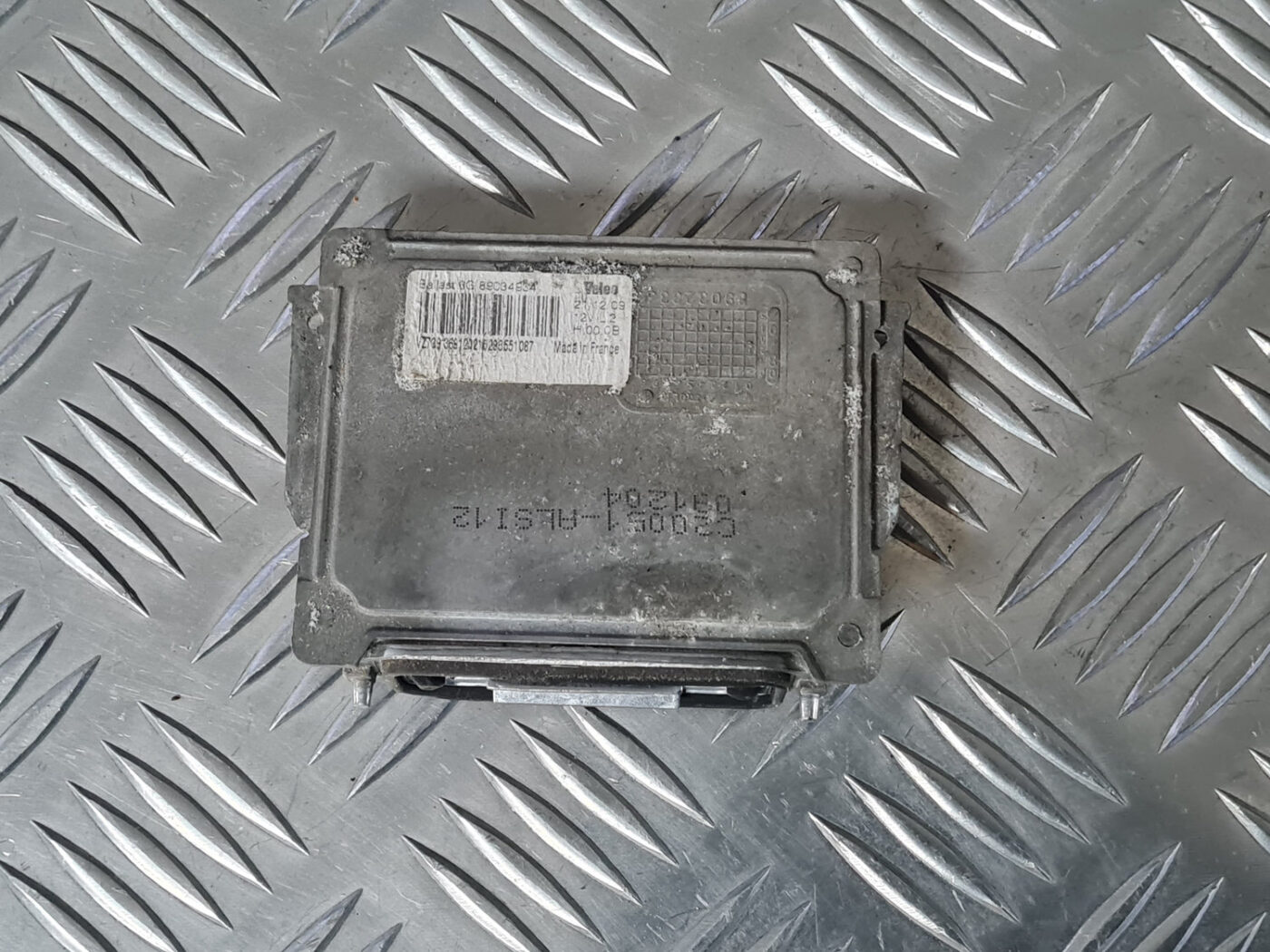 Ksenona vadības bloks priekš VOLVO XC 60 2009