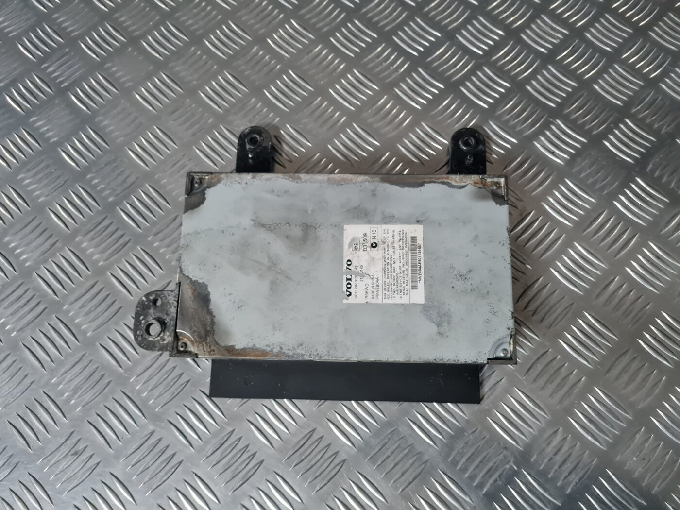 Audio pastiprinātāja bloks priekš VOLVO XC 60 2009