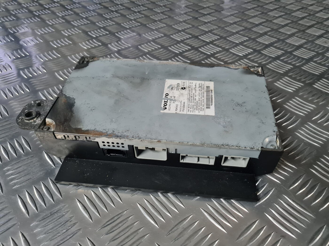 Audio pastiprinātāja bloks priekš VOLVO XC 60 2009