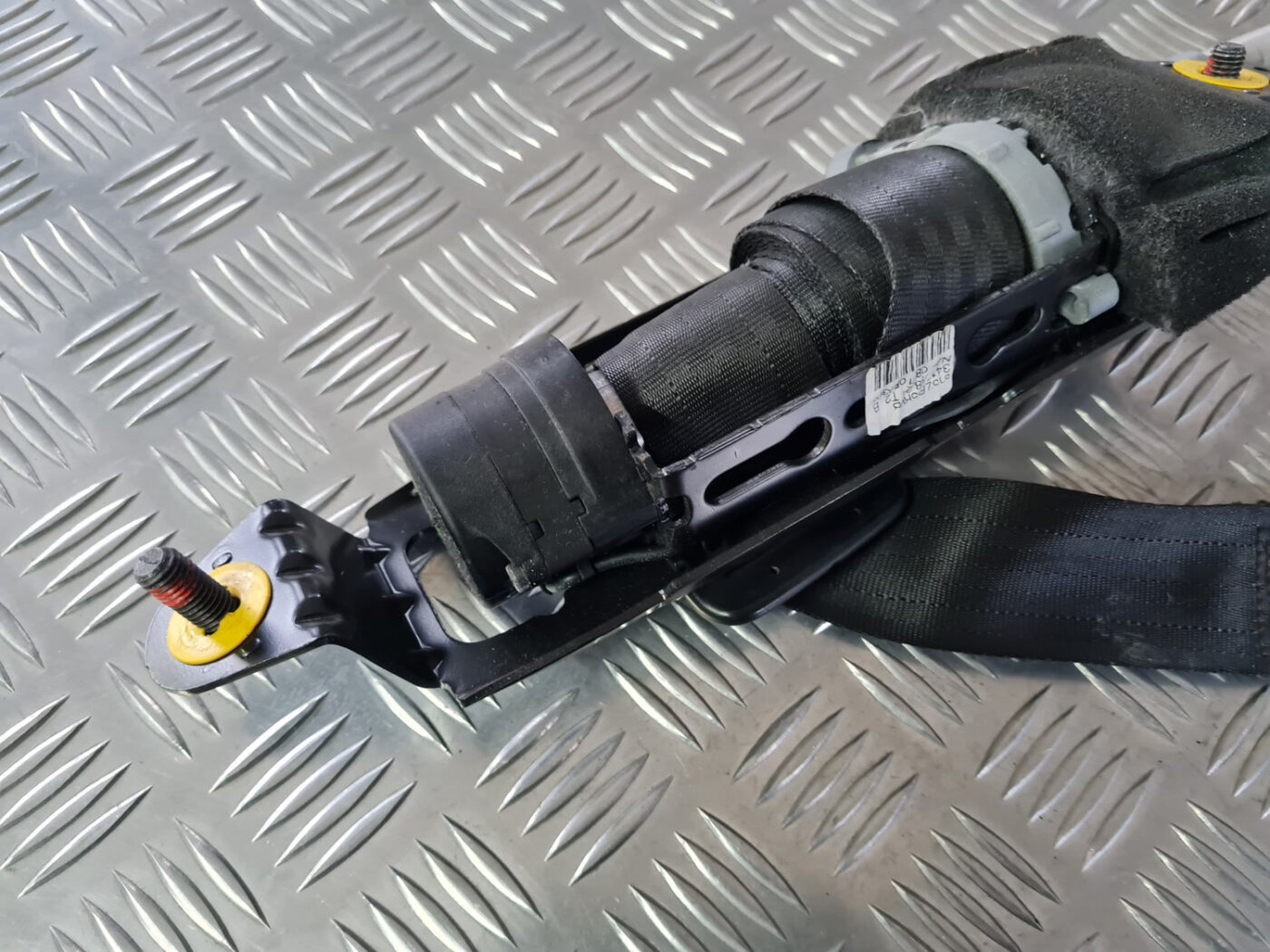 Priekšējā labā drošības josta priekš VOLVO XC 60 2009 2 Priekšējā labā drošības josta priekš VOLVO XC 60 2009