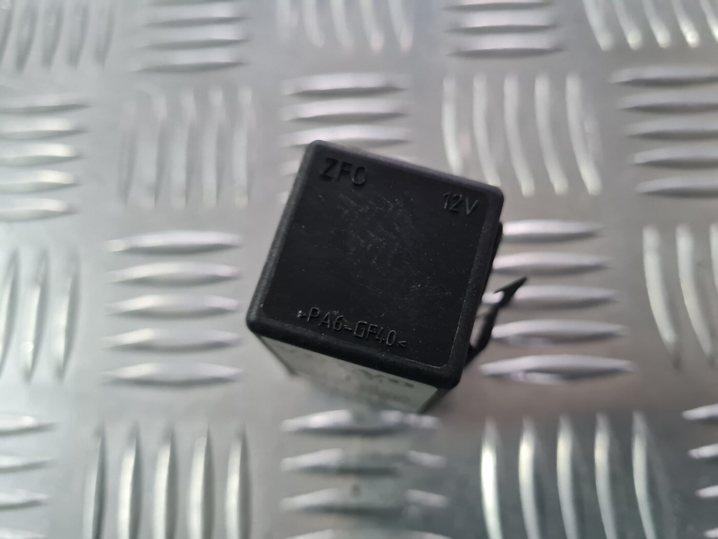 Drošinātāju releja priekš VOLVO XC 60 2009