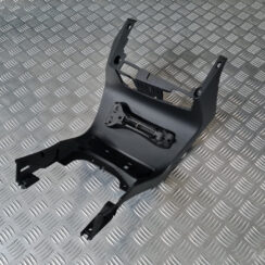 Centrālās konsoles iekšējā plastmasa priekš VOLVO XC 60 2009