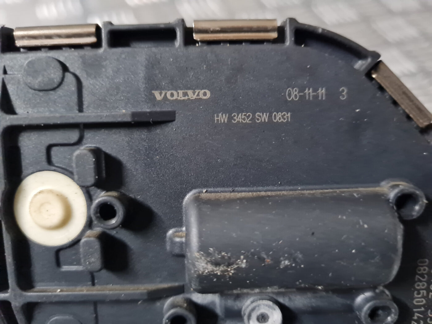 Vējstikla tīrīšanas mehānisms priekš VOLVO XC 60 2009