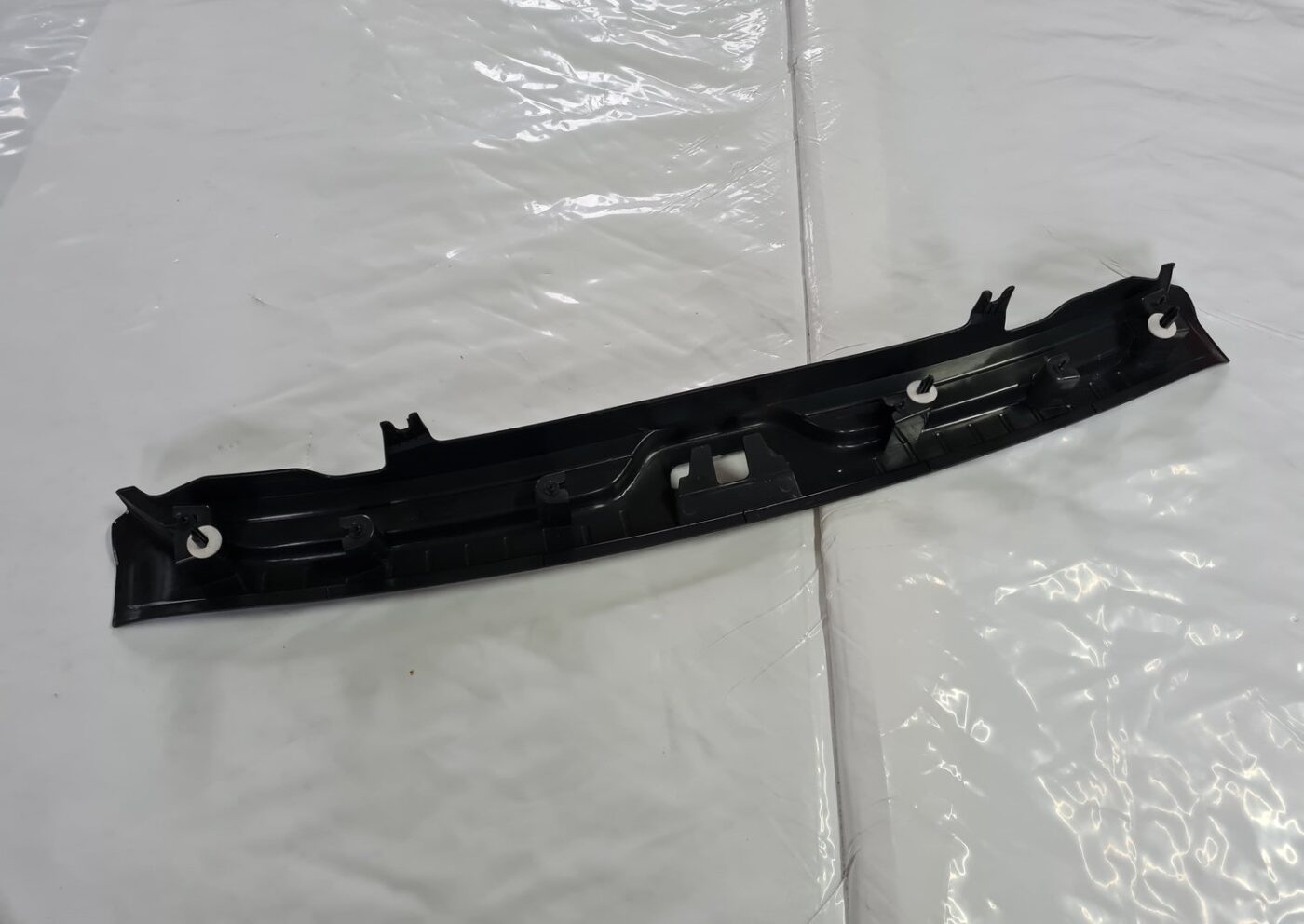 Bagažnieka nodalījuma sliekšņa uzlika priekš VOLVO XC 60 2009