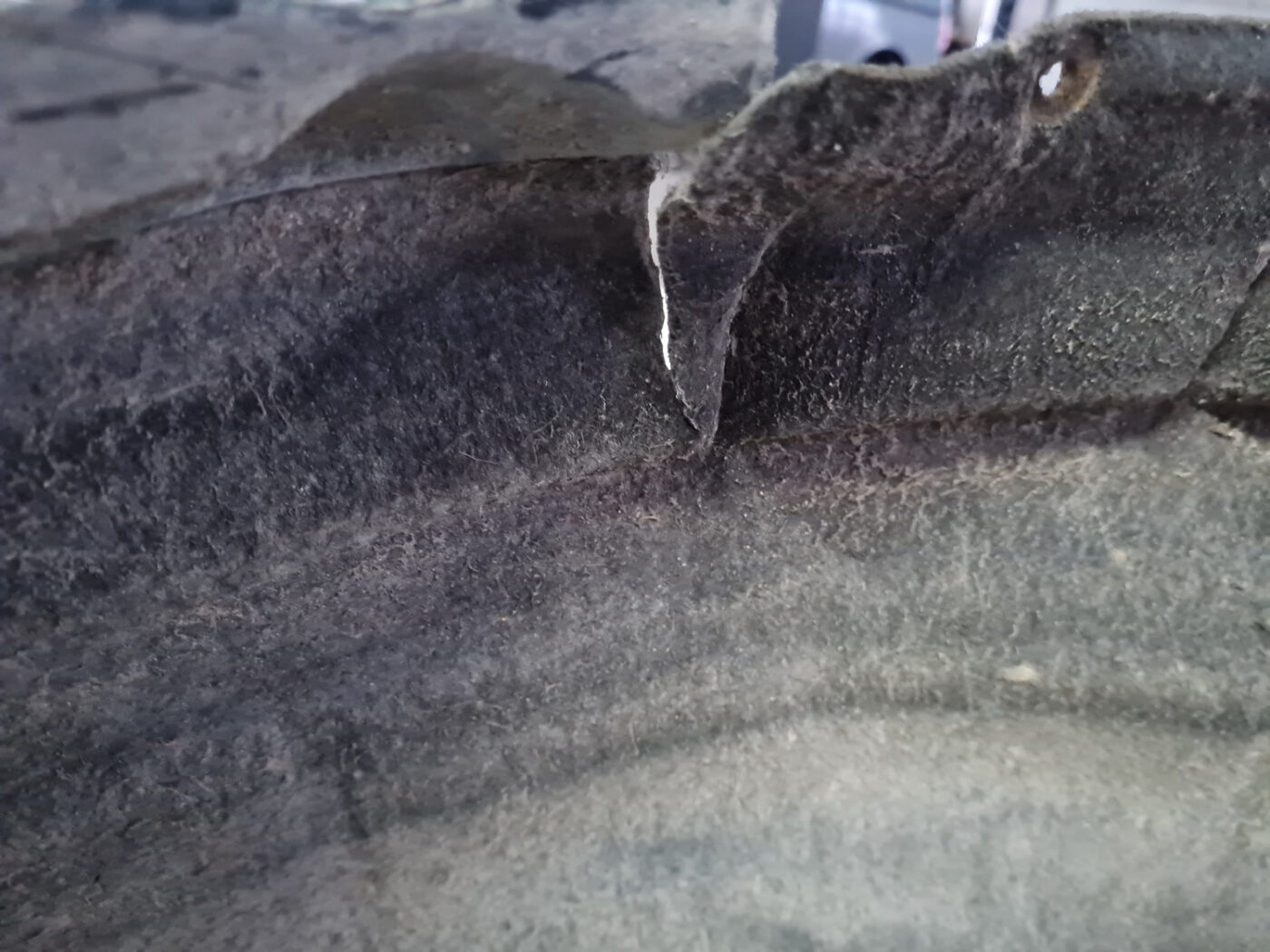 Priekšējais labais paspārns priekš VOLVO XC 60 2009