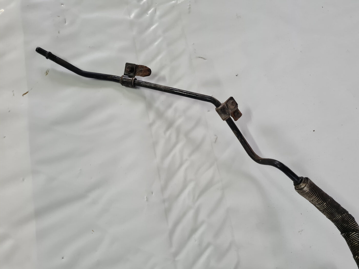 Stūres mehānisma caurule priekš VOLVO XC 60 2009 3 Stūres mehānisma caurule priekš VOLVO XC 60 2009