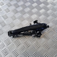 Priekšējāis labais durvju rokturis priekš VOLVO C30 2009